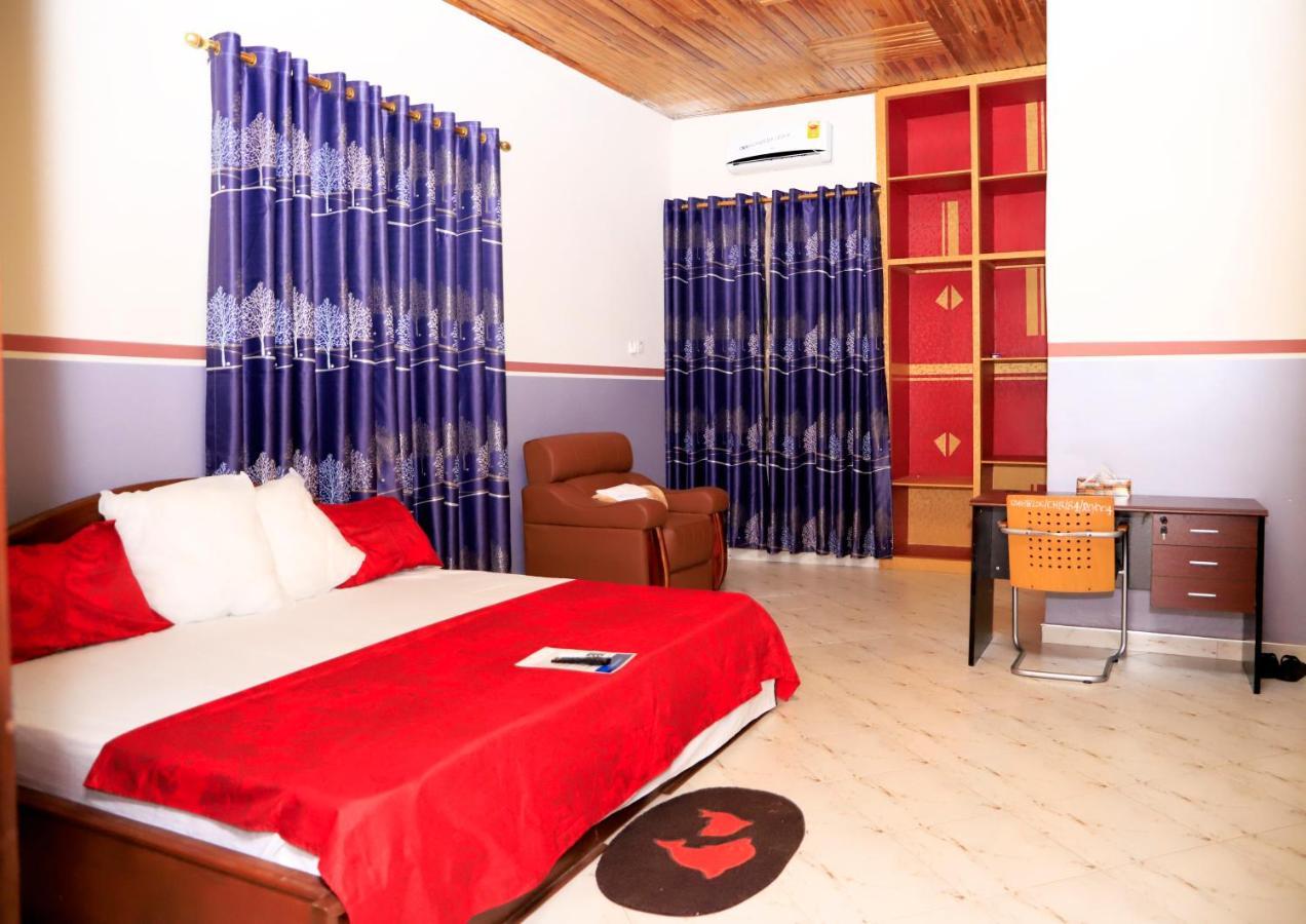 Osaah Bema Lodge Antoa Esterno foto